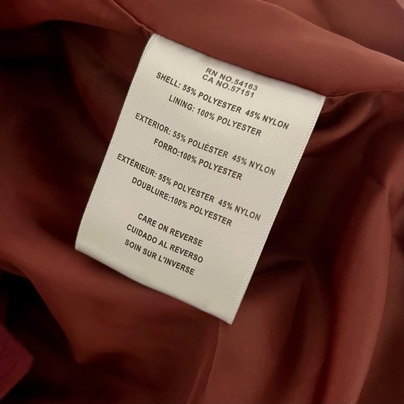 NWT Levi's Cinch Waist Lightweight Anorak Jacket in Burgundy Women’s Size XS - Picture 7 of 8